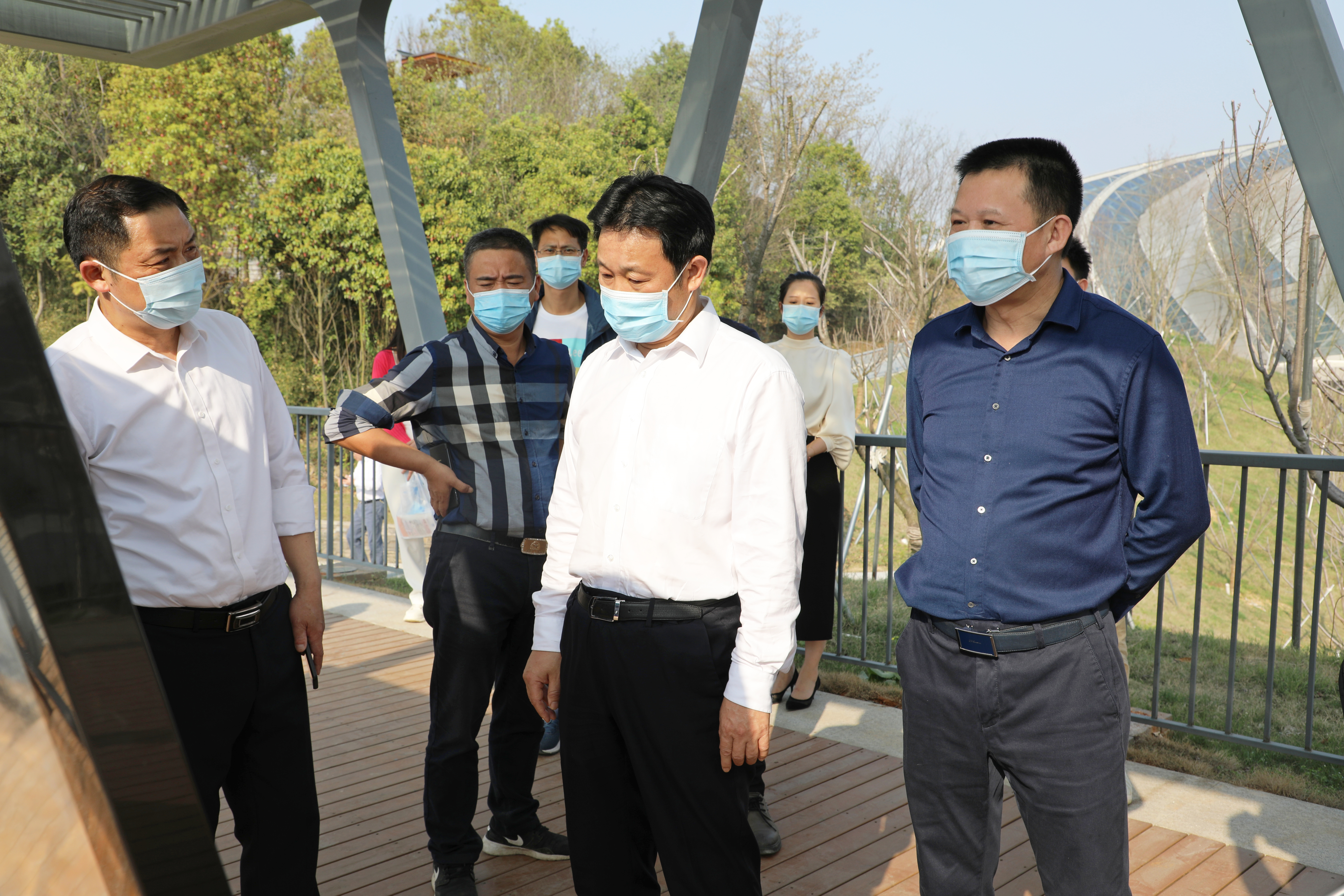 3月15日，市委副書記、湖南省第十四屆運動會，第十一屆殘疾人運動會岳陽市籌備委員會執(zhí)行主任李摯調(diào)研第十四屆省運會部分場館建設(shè)項目。.jpg